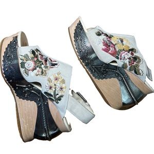 Alexander Mqueen Embroidered Platforms